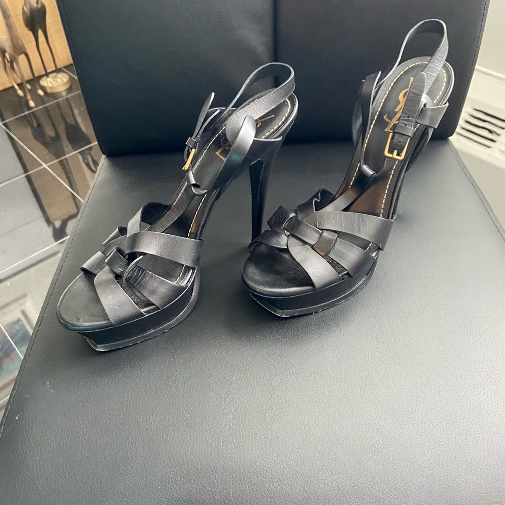 Ybes Saint Laurent